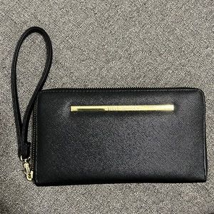 Steve Madden wristlet wallet